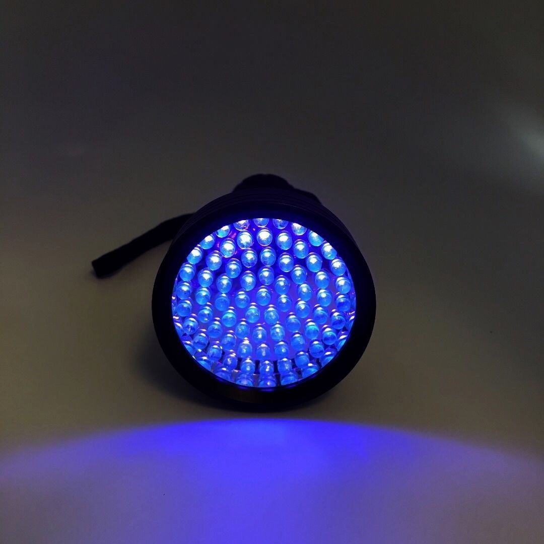 SamuEye™ Ravlygte UVA68 - god fritids-UV-lygte